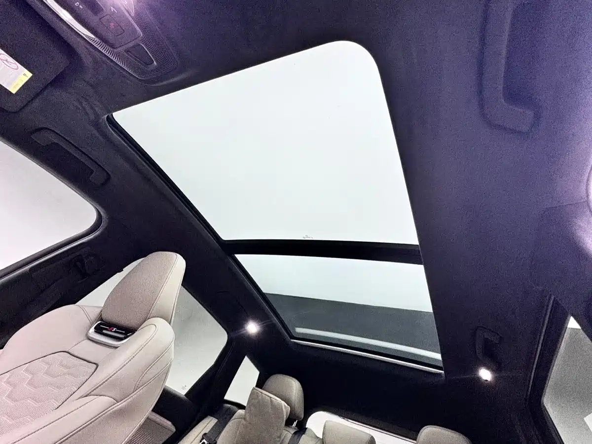 Audi Q6L e-tron 2025 Model Pioneer Edition фото 10
