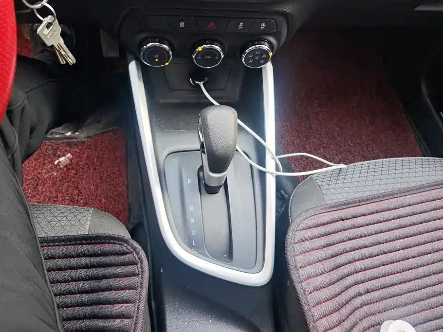 Chevrolet Cavalier 2021 325T Auto Joy Edition фото 16