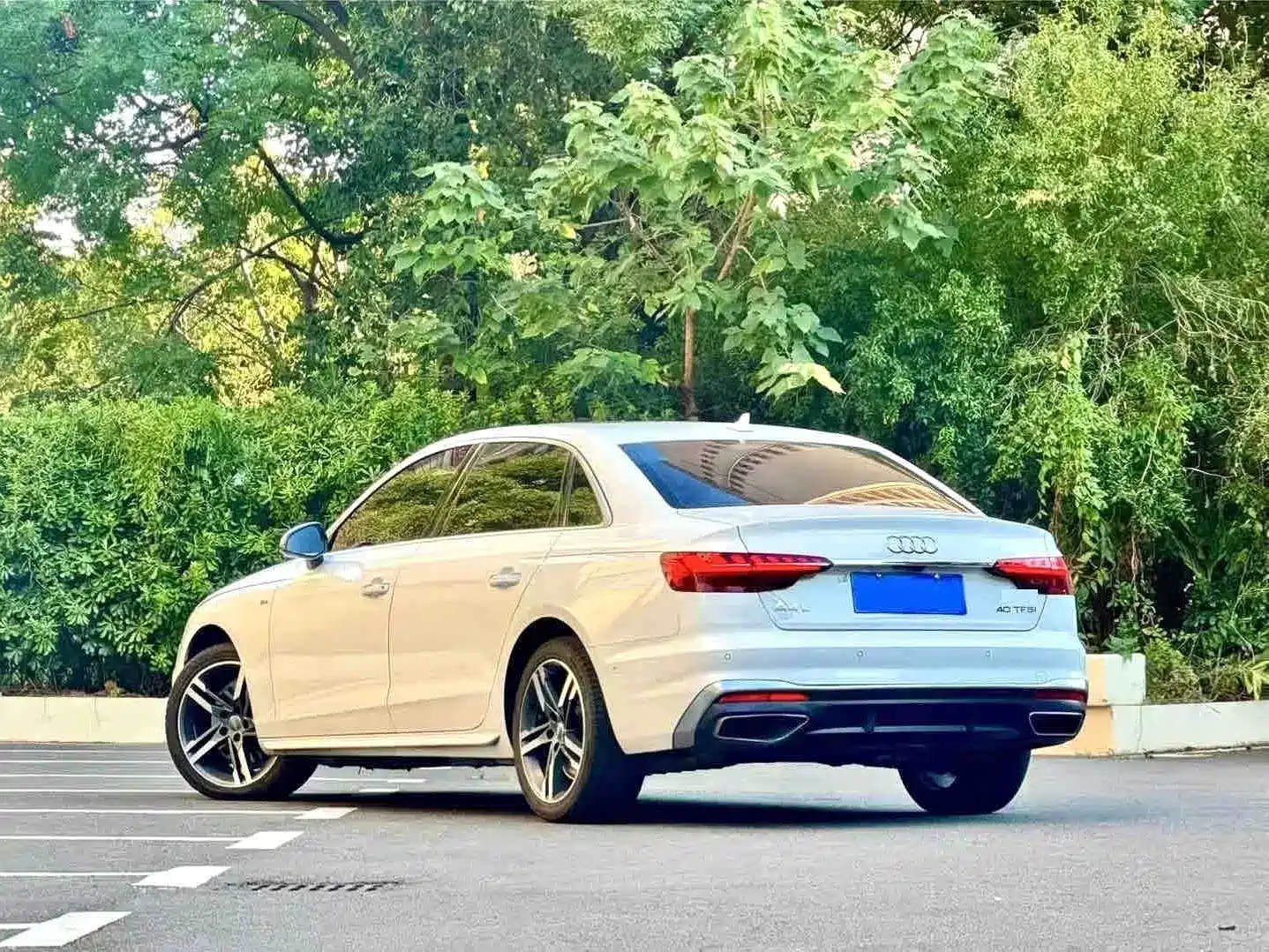 Фото 7 - Audi A4L
