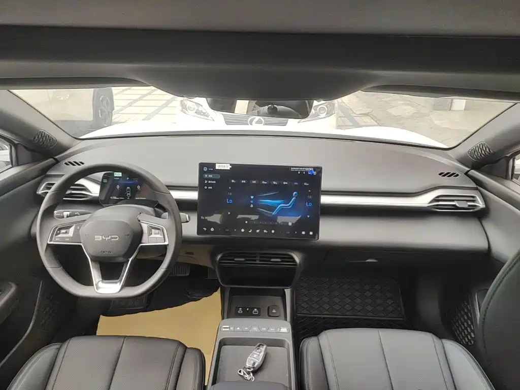 BYD e7 2025 2025 520 Smart Driving Edition