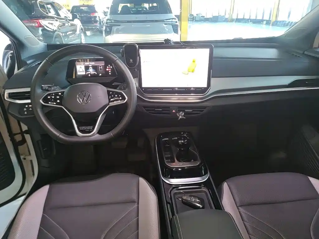 Volkswagen ID.4 CROZZ 2026 2025 Pure Enjoyment Edition