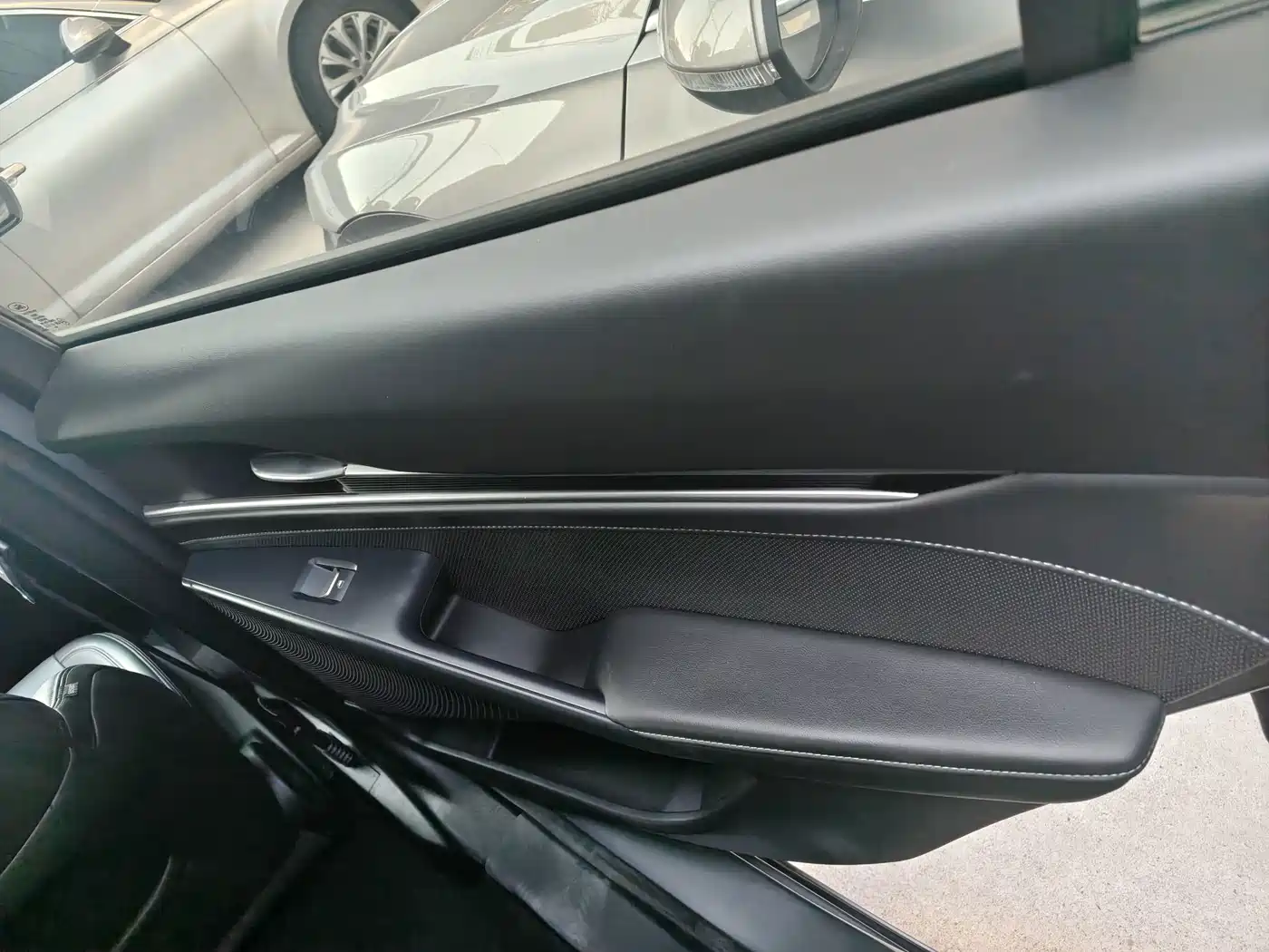 Ford Mondeo 2025 2025 1.5T EcoBoost Luxury