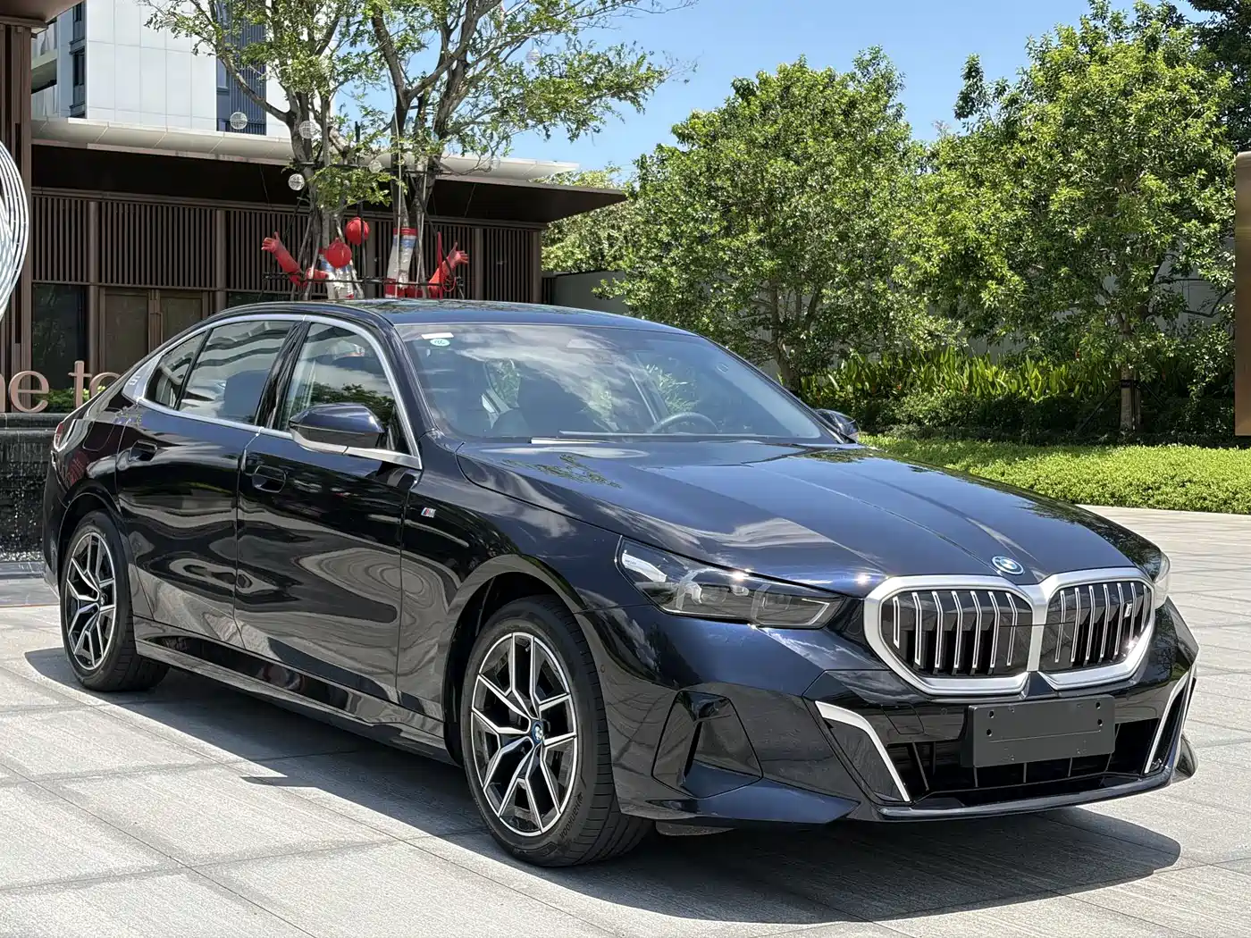 BMW i5 2025 eDrive 35L M Sport Package фото 4