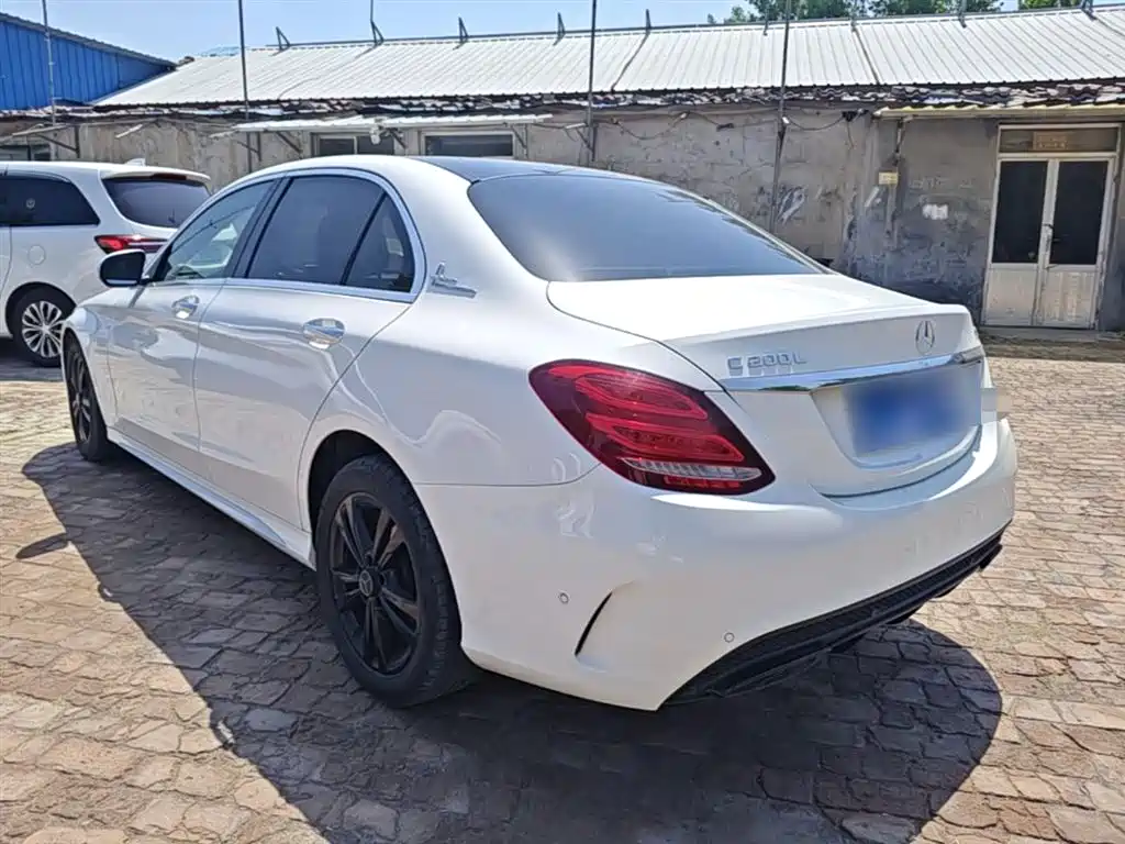 Mercedes-Benz C-Class 2016 C 200 L Sport фото 5