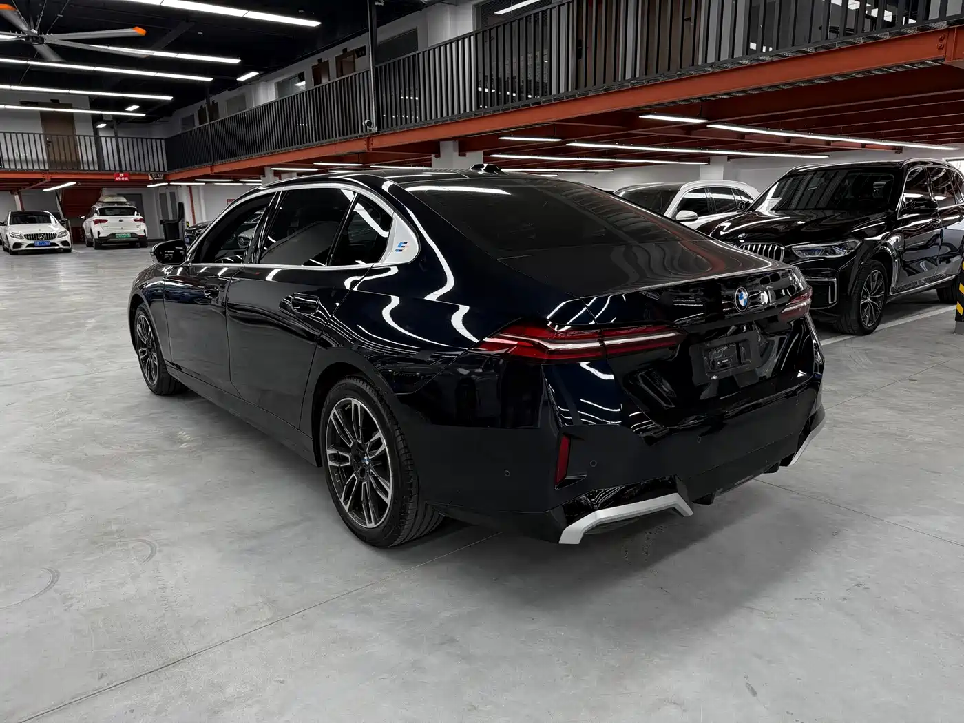 BMW 5 Series 2026 2025 530Li Leading M Sport Package