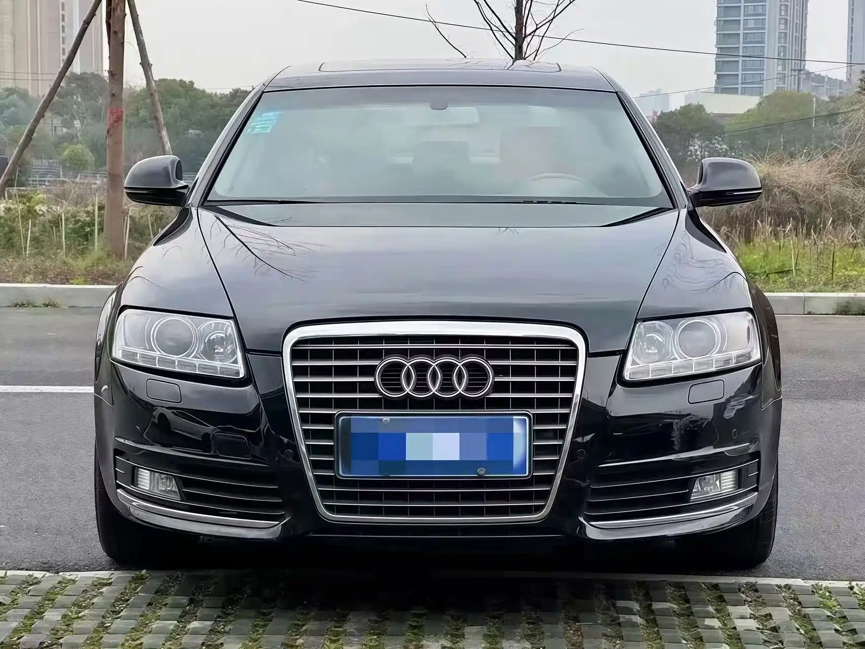 Фото 2 - Audi A6L