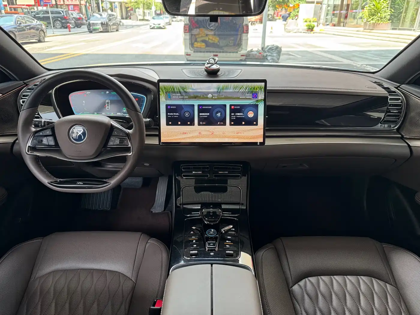 BYD Han 2023 DM-i Champion Edition 121KM Honor фото 7