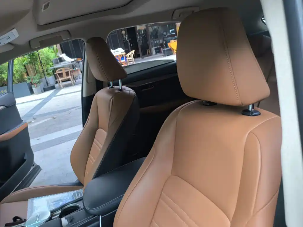 Фото 8 - Lexus NX