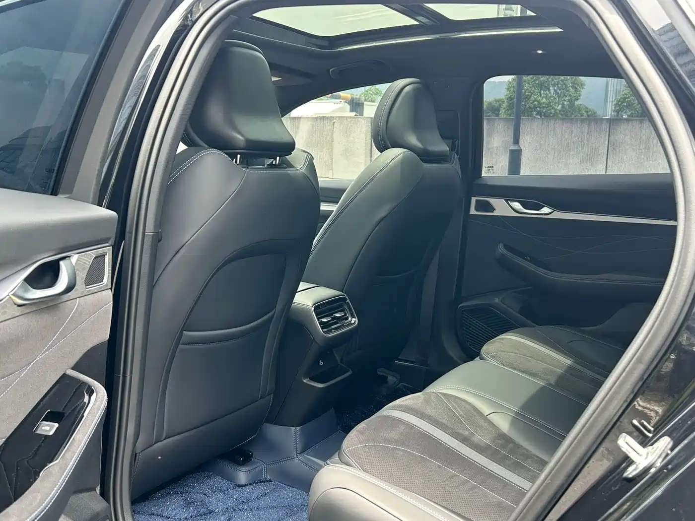 Фото 6 - Geely Xing Rui