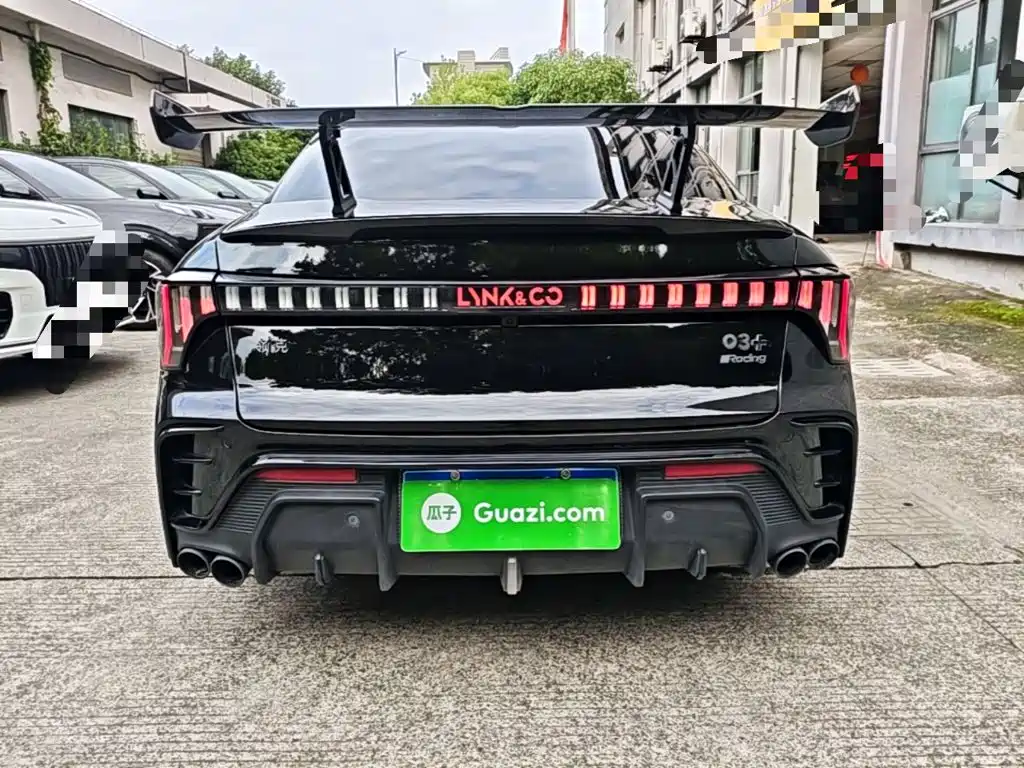 Photo 6 - Lynk & Co 03
