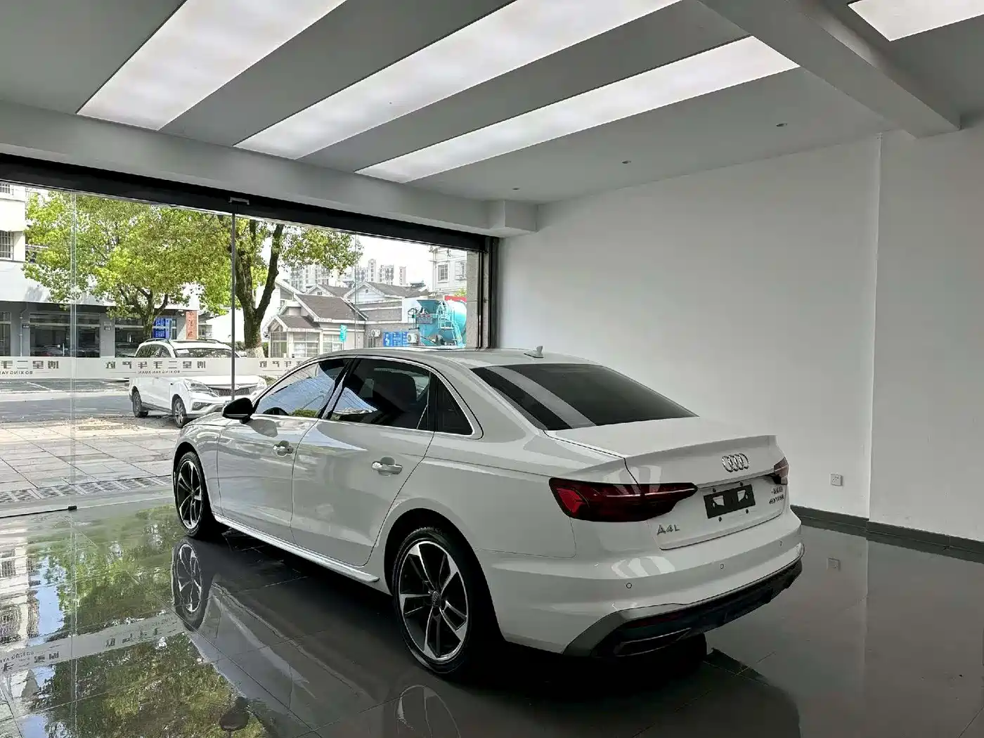 Audi A4L 2020 40 TFSI Fashion Dynamic Edition фото 7