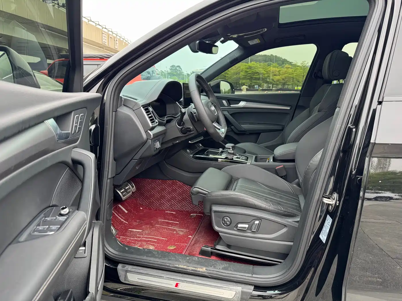 Audi Q5L 2023 45T Luxury Dynamic фото 6