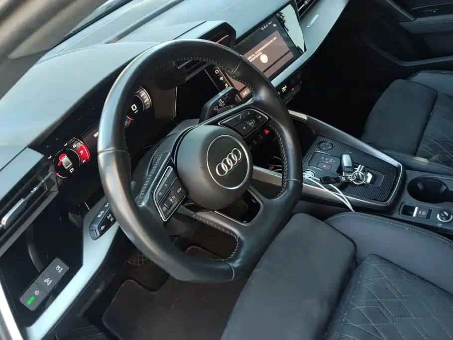 Фото 15 - Audi A3
