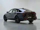 Photo 13 - Hongqi H5