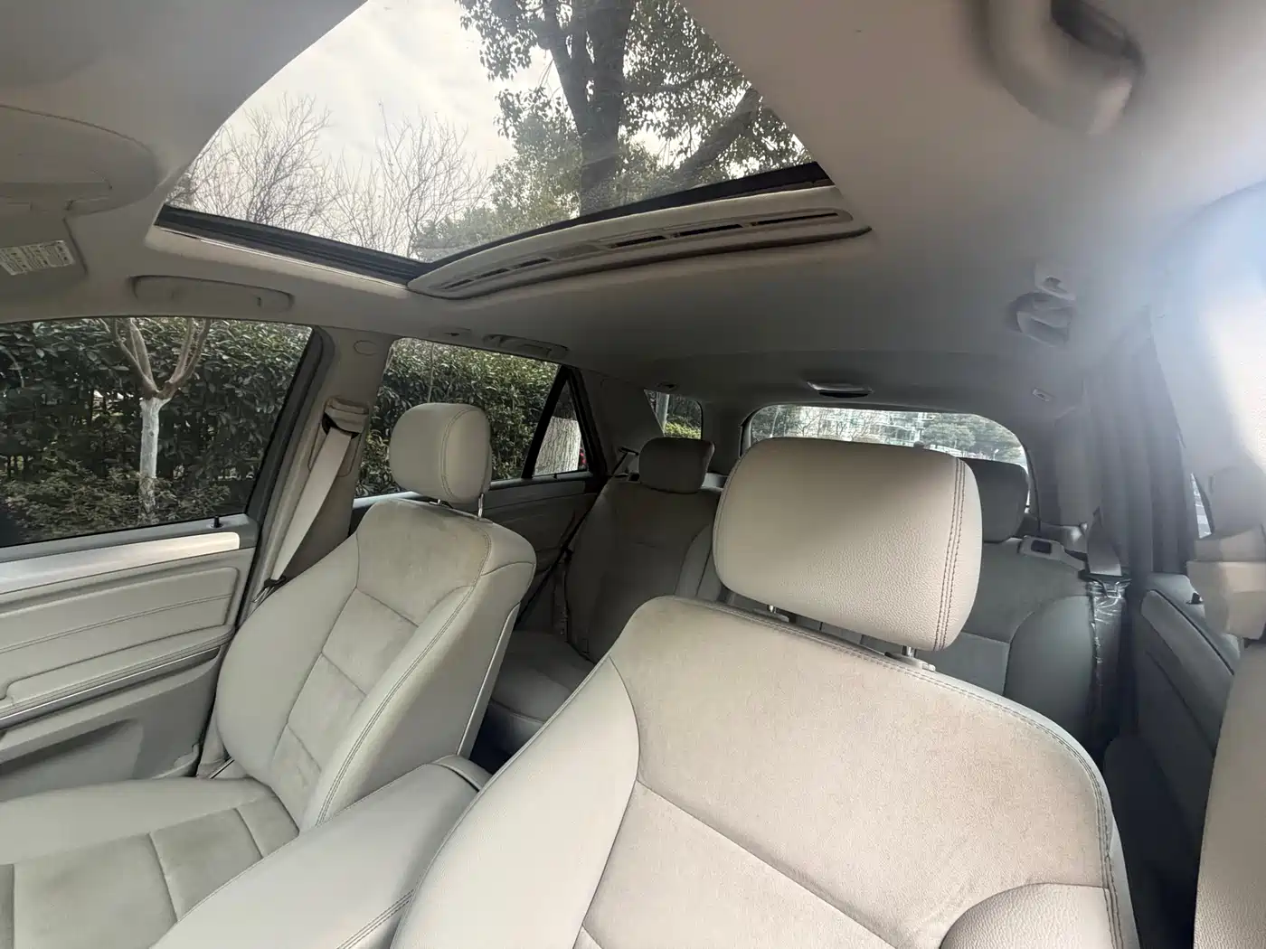 Mercedes-Benz M-Class 2010 ML 300 4MATIC фото 7