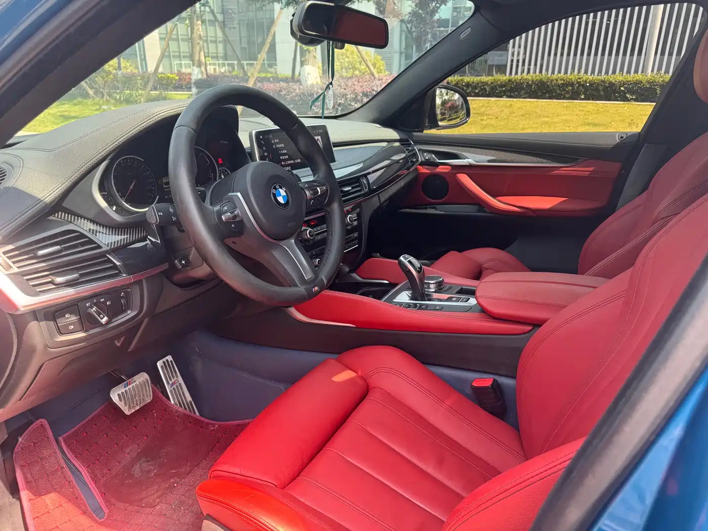 BMW X6 2018 xDrive35i M Sport Luxury Model фото 7
