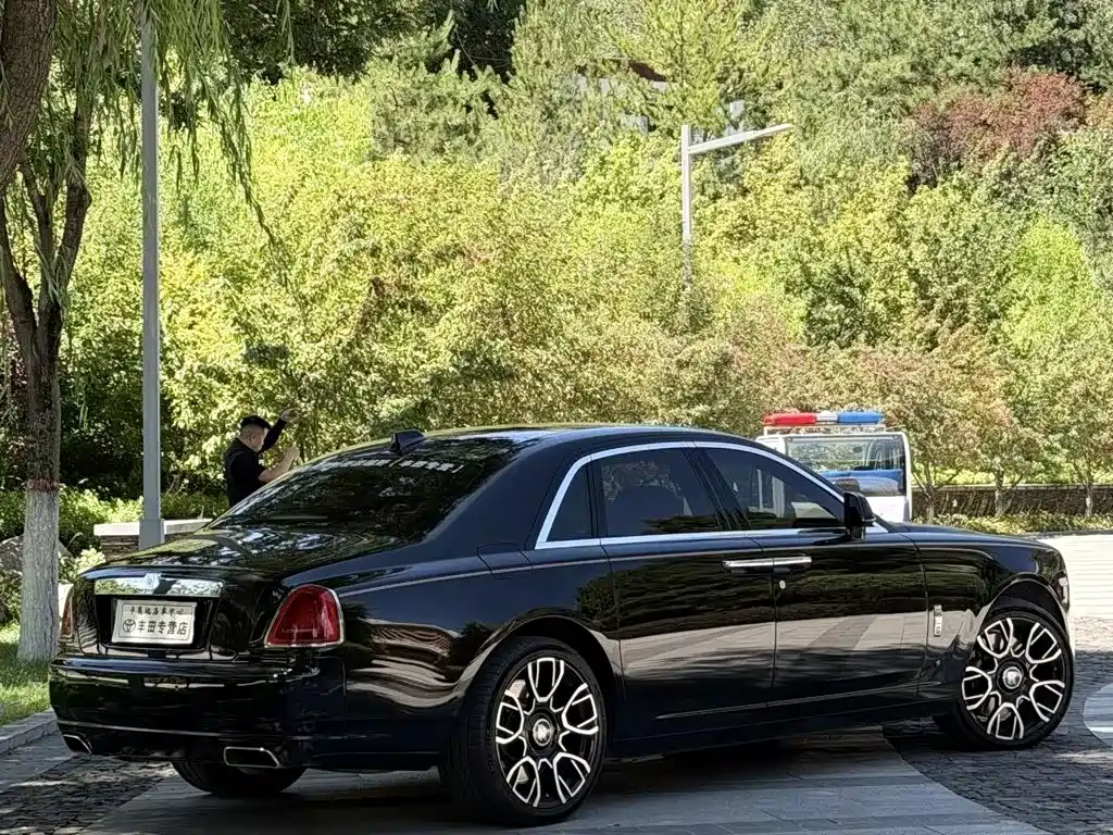 Rolls-Royce Ghost 2019 2018 6.6T Standard Wheelbase