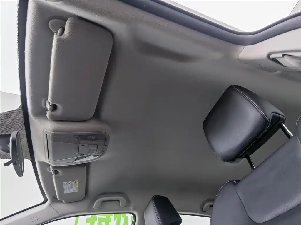 BYD Qin 2019 1.5L Automatic Luxury Edition фото 14