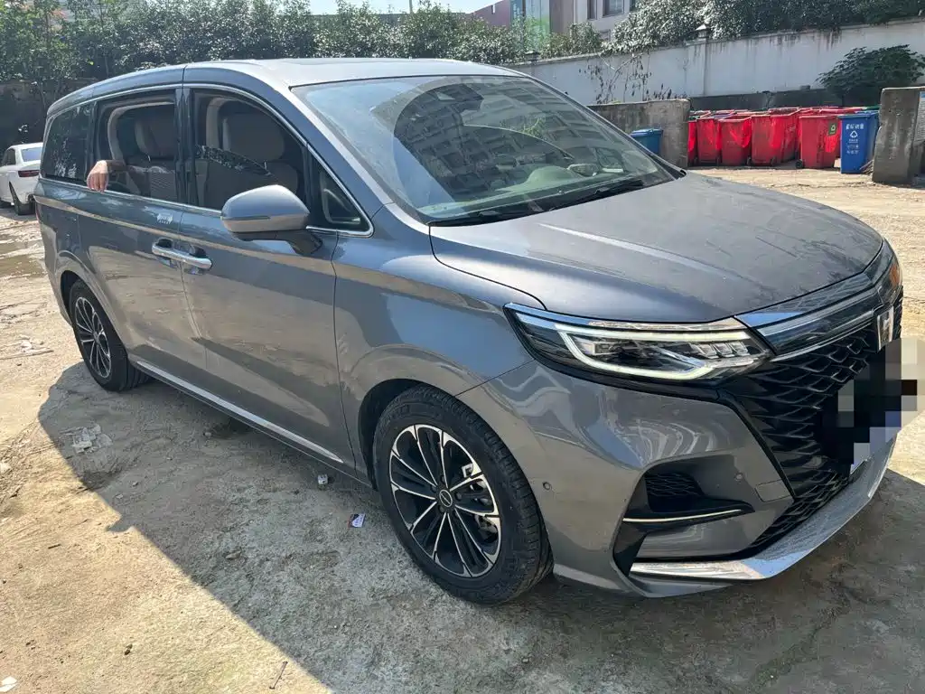 Roewe iMAX8 2020 2021 400TGI Supreme Series Ultimate Edition
