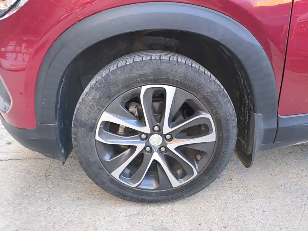 Фото 23 - Buick Encore