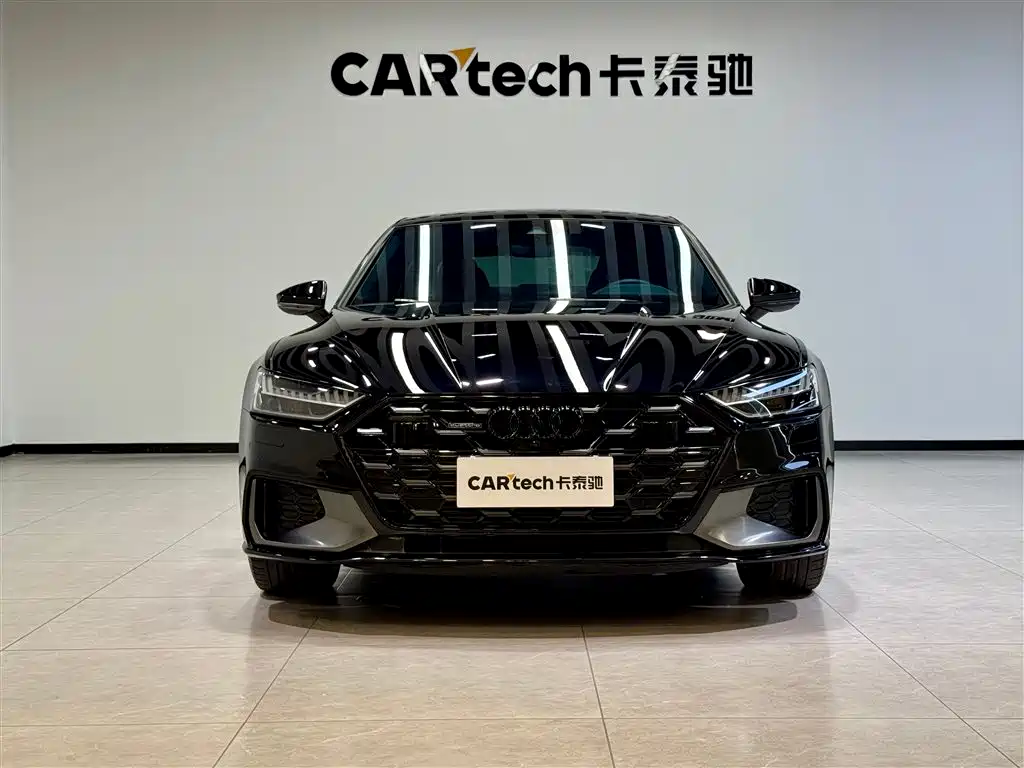 Audi A7L 2024 45 TFSI quattro Black Warrior Edition фото 3