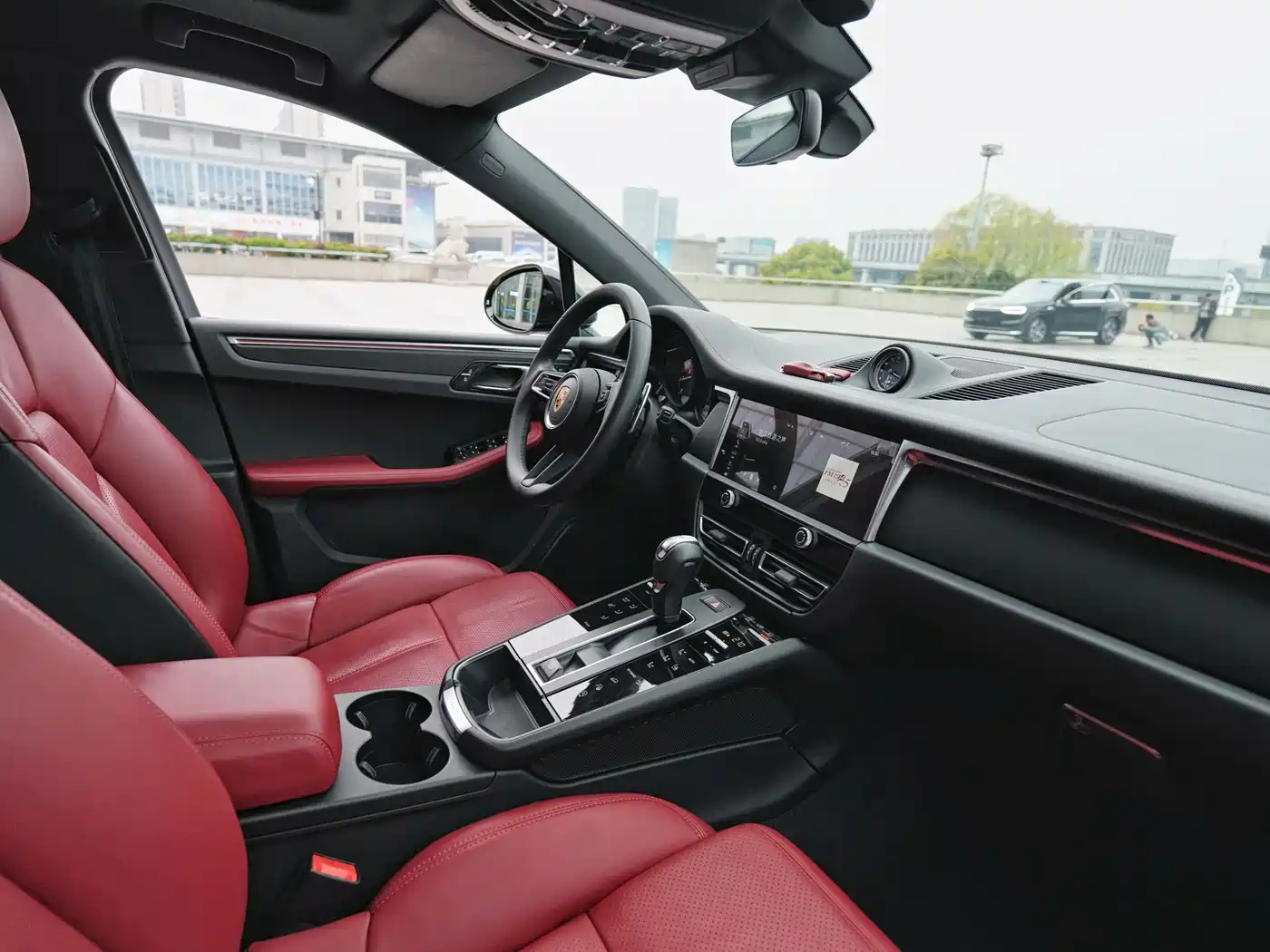 Porsche Macan 2023 Macan 2.0T фото 10