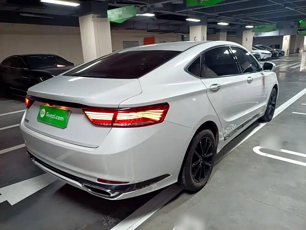 Geely Borui PHEV 2021 2021 1.5T ePro Leading Edition
