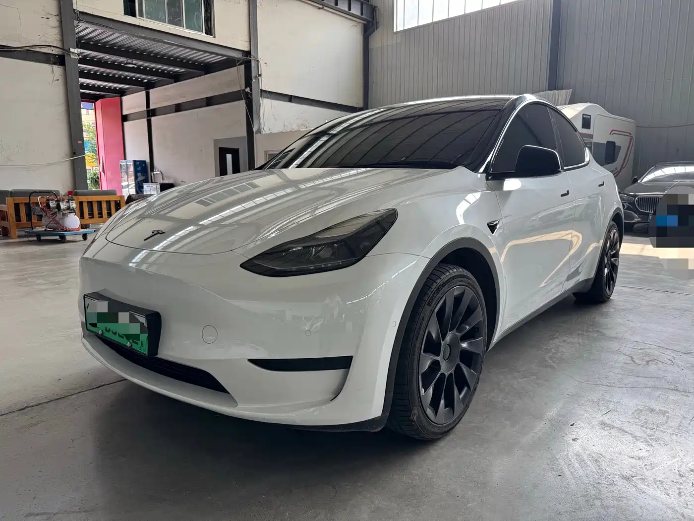 Tesla Model Y 2022