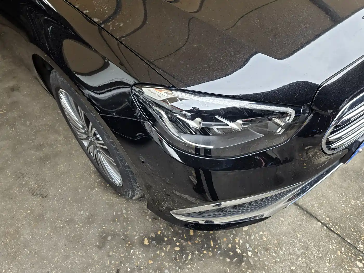 MERCEDES-BENZ E CLASS