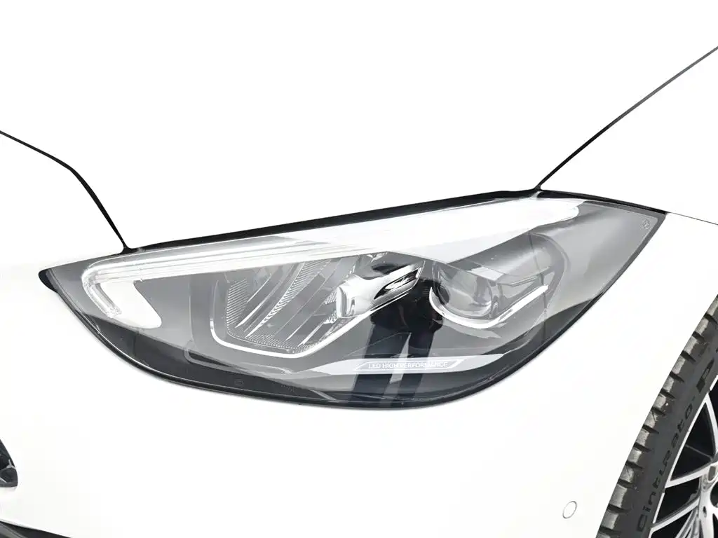Mercedes-Benz C-Class 2023 Facelift C 260 L Sport Edition фото 18