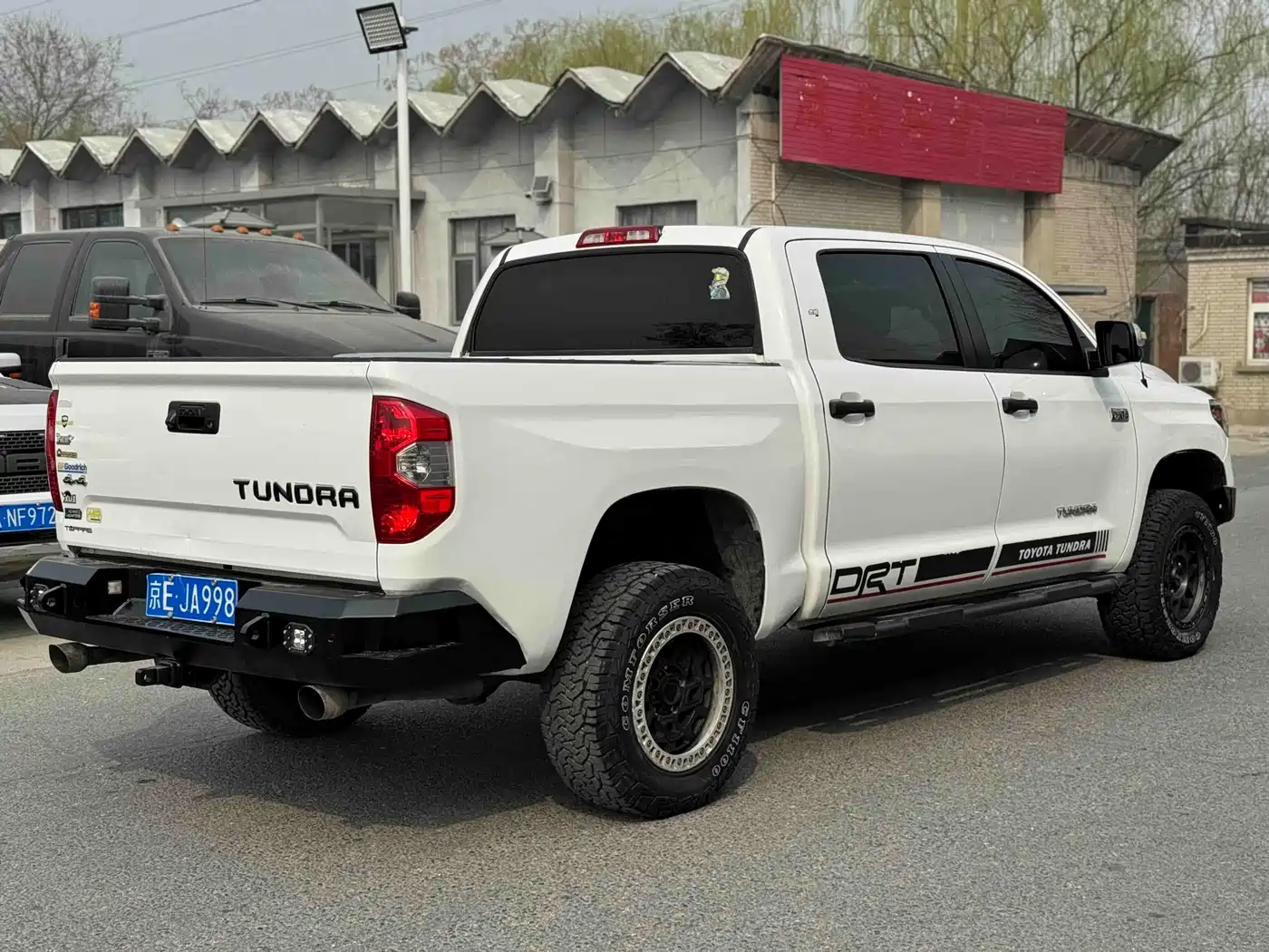 Toyota Tundra 2014 5.7L TRD Pro фото 13