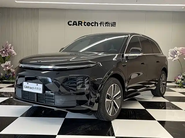 Li Auto L6 2024