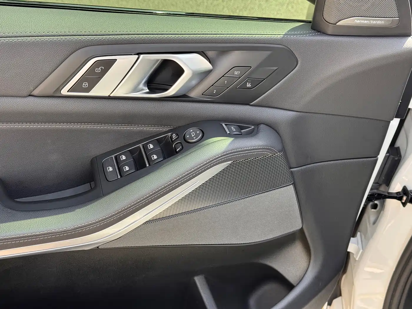 BMW X5 (Import) 2019 xDrive40i Exclusive M Sport Package фото 12