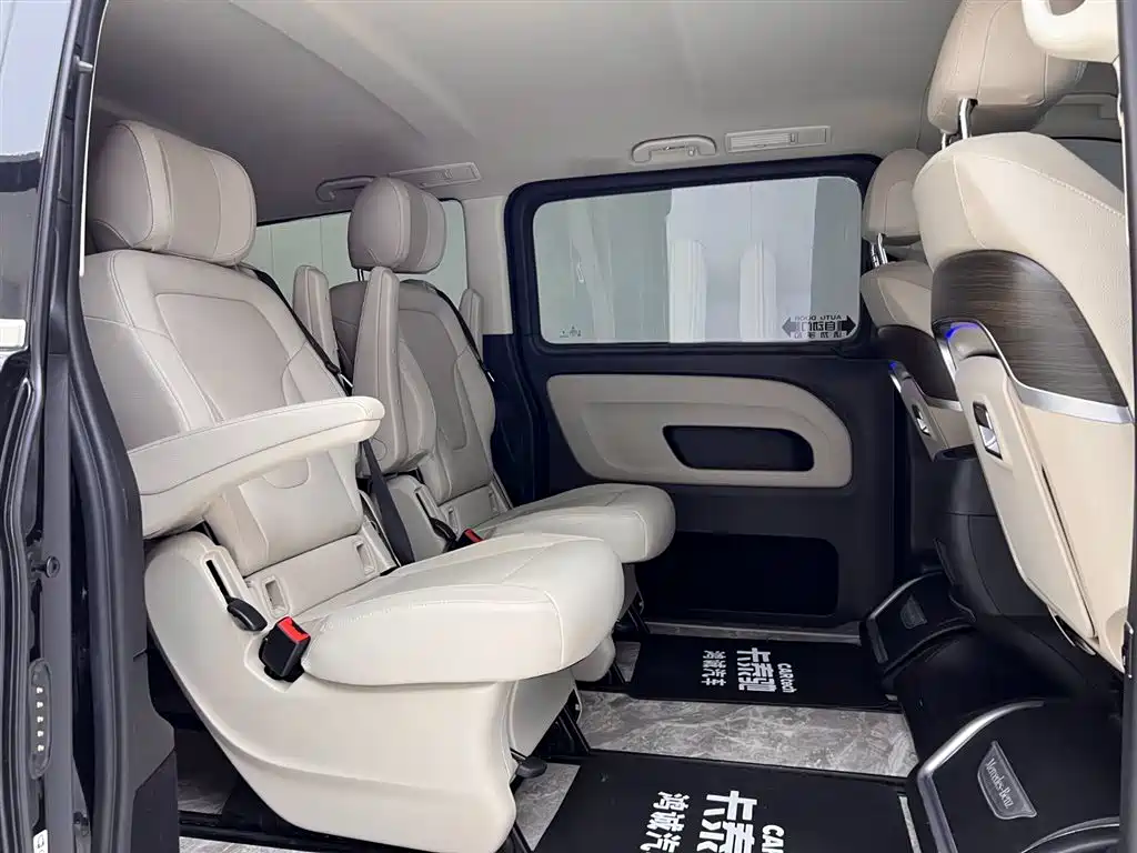 Mercedes-Benz Vito 2021 2.0T Business Edition 7-seater фото 20