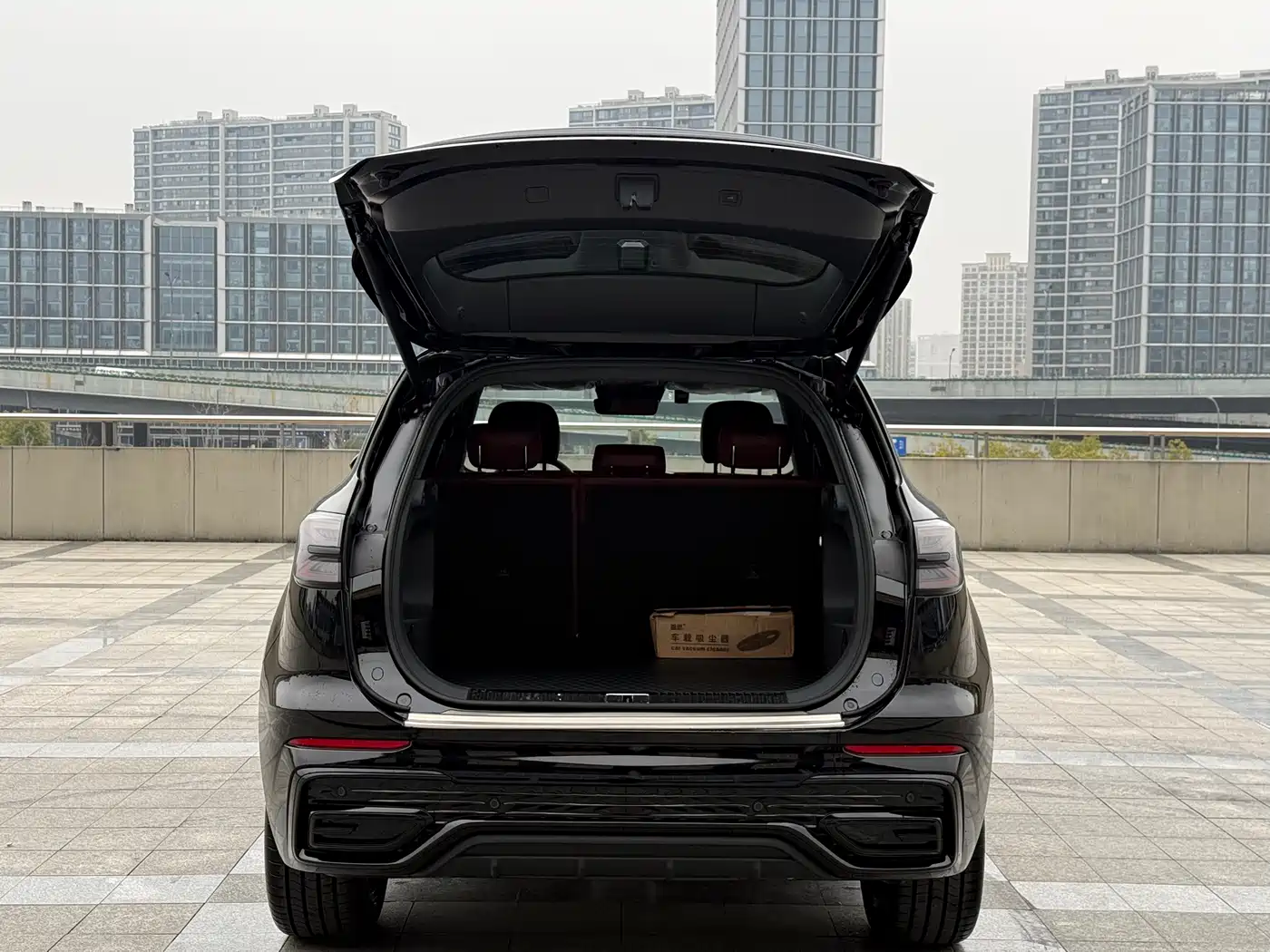 Hongqi HS5 2026 2.0T 2WD Mystic Shadow Edition фото 8