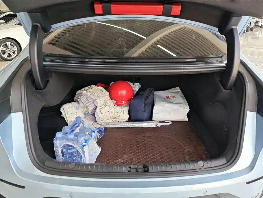 BYD Han 2023 DM-i Champion Edition 121KM Honor фото 4