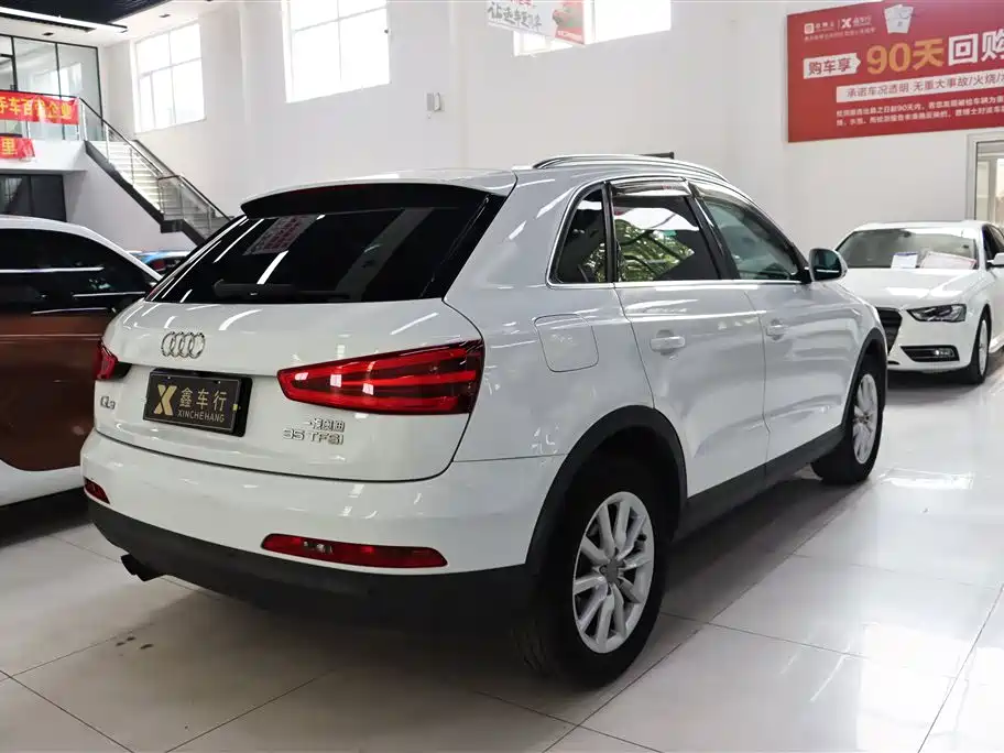 Audi Q3 2015 35 TFSI quattro Technology фото 9
