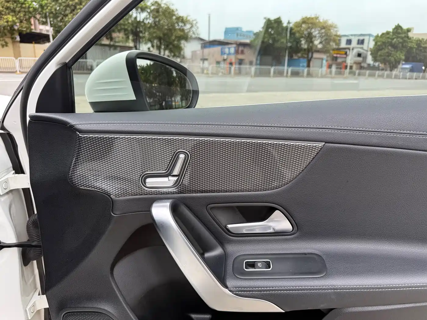 Mercedes-Benz A-Class 2020 A 200 L Sport Sedan фото 13