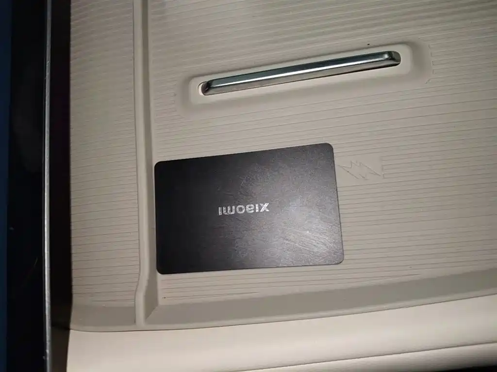 Xiaomi Auto Xiaomi YU7 2025 Extended Range RWD Edition фото 9