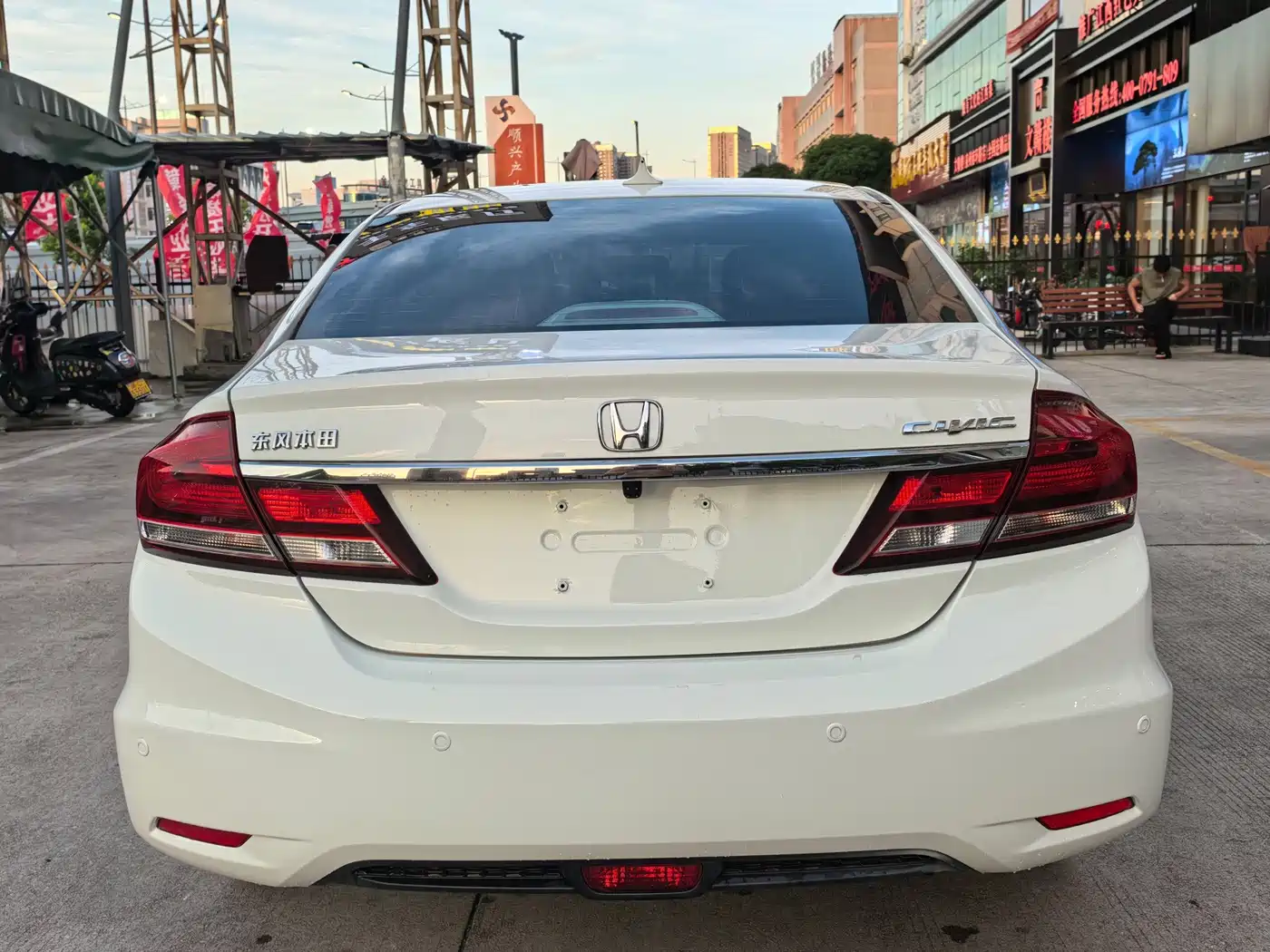 Фото 5 - Honda Civic
