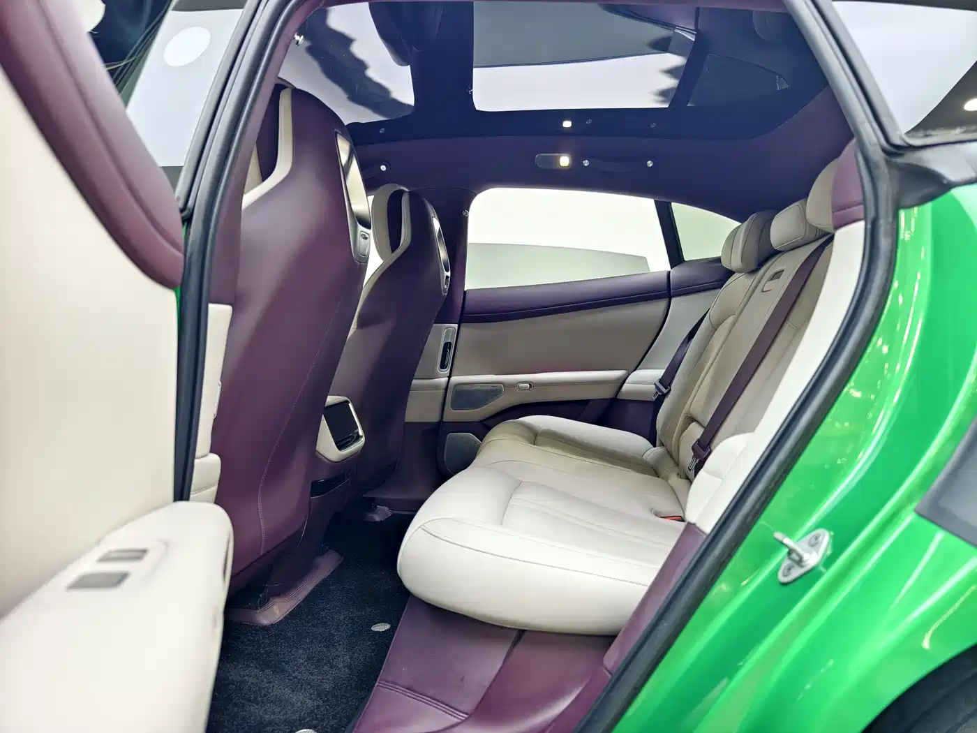 Xiaomi Auto Xiaomi YU7 2025 Ultra Long Range High Performance AWD Max Edition фото 10