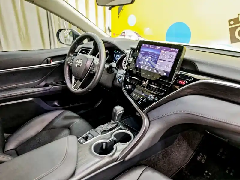 Toyota Camry 2023 2.0G Luxury Edition фото 18