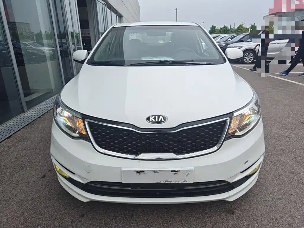 Фото 3 - Kia K2