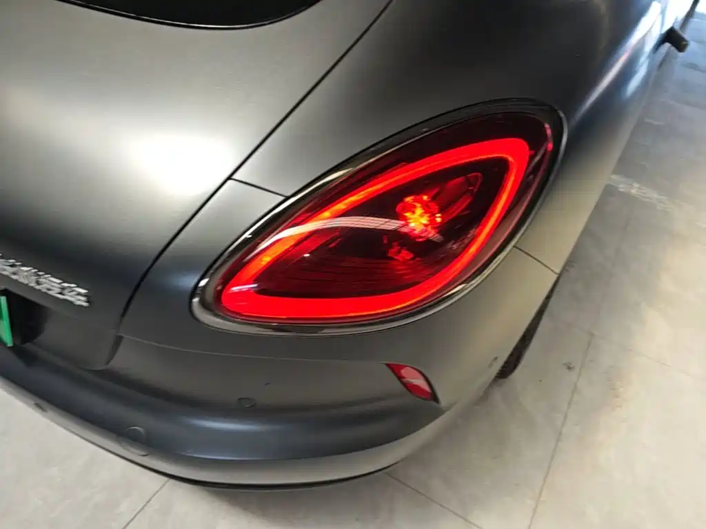 Ora Lightning Cat 2025 2024 Dark Night Edition 555km Premium Version