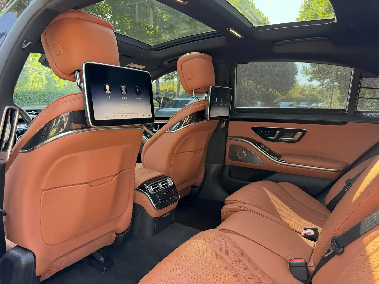 Фото 6 - Mercedes-Benz S-Class