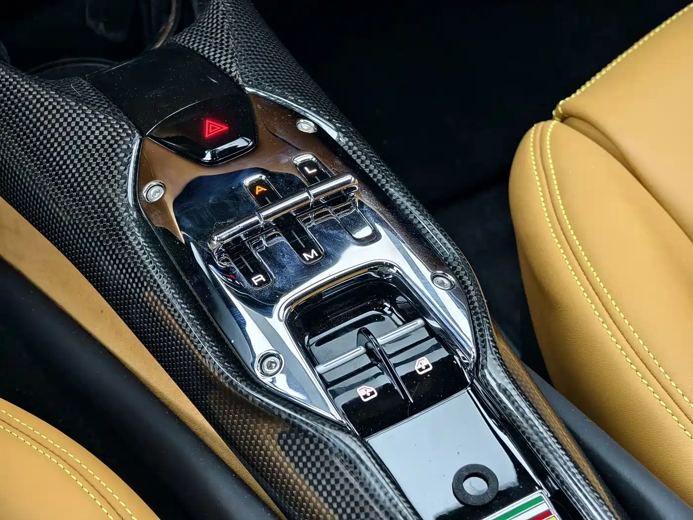 Ferrari 296 2024 2021 3.0T V6 GTB