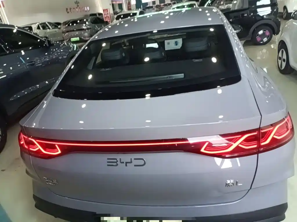 BYD Qin L 2026 2026 DM-i 128KM Progressive