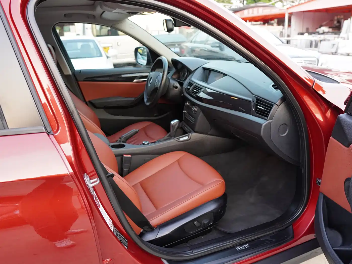 BMW X1 (Import) 2010 xDrive25i фото 14