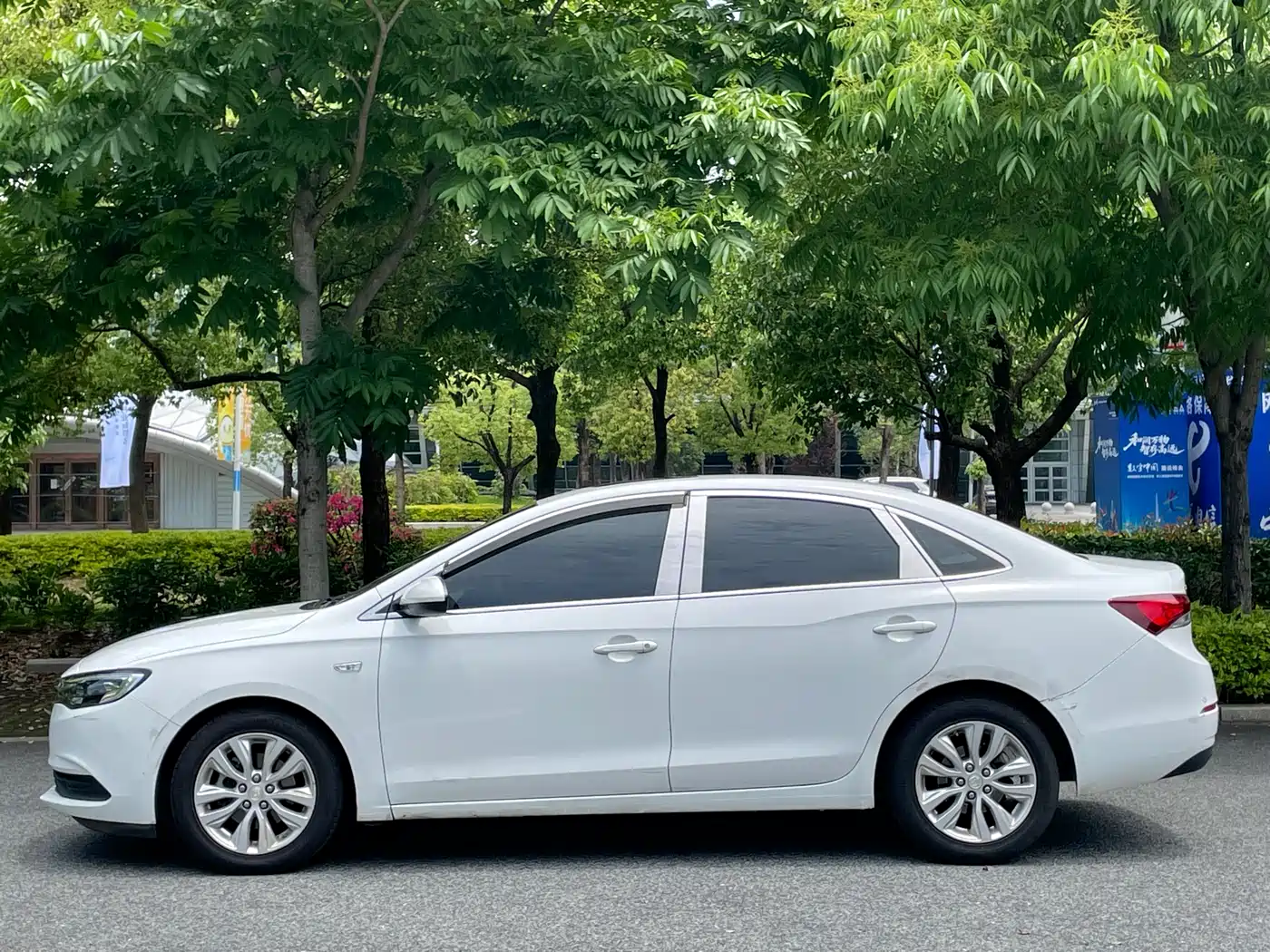Buick Excelle 2021 Exemplar 1.5L Auto Elite фото 10