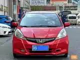 Фото 2 - Honda Fit